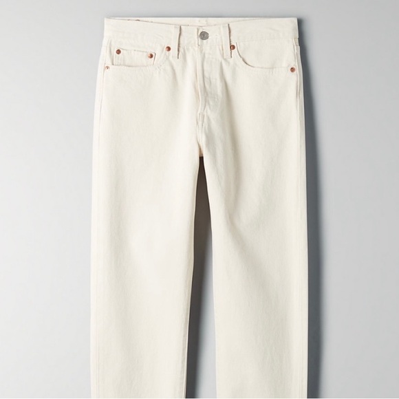 Levi’s Wedgie Jeans Cream - Picture 2 of 3